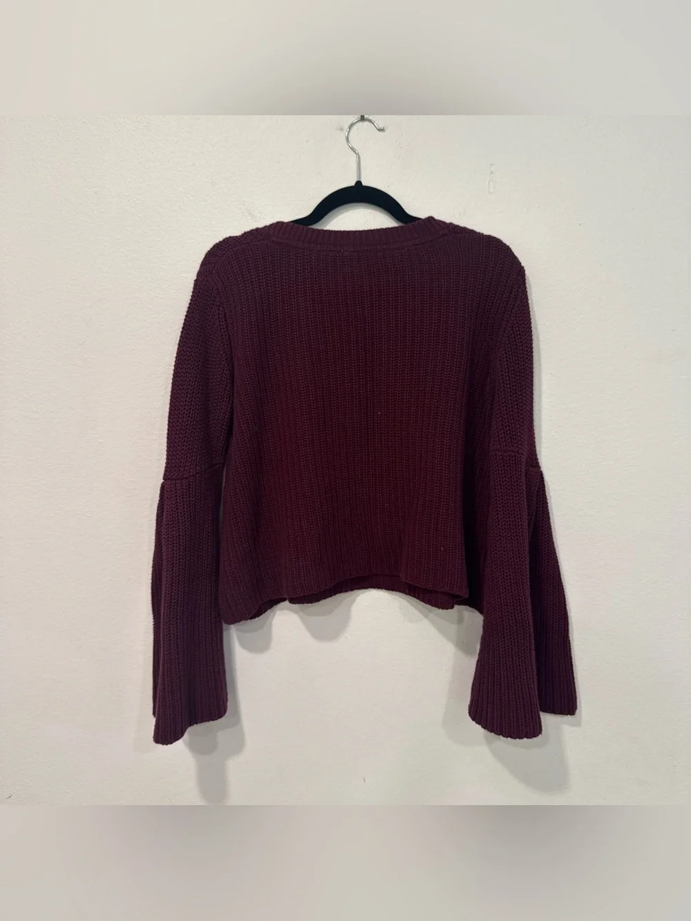 Free People Damsel Maroon Bell Sleeve Sweater M